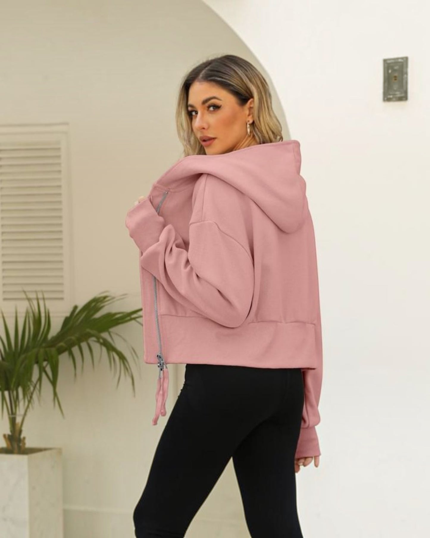 Contour Zip - Cropped Hoodie
